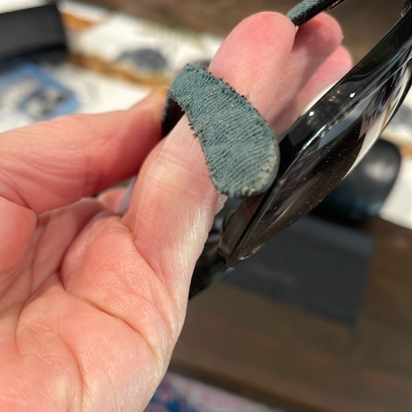 Gorgeous Chanel Sunglasses 🕶️ - Picture 2 of 14